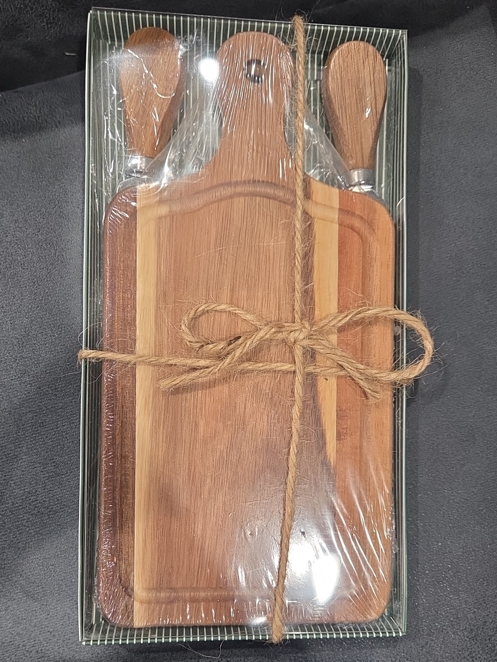 Wooden Cheese Serving Board Set with Spreaders - Natural Brown
